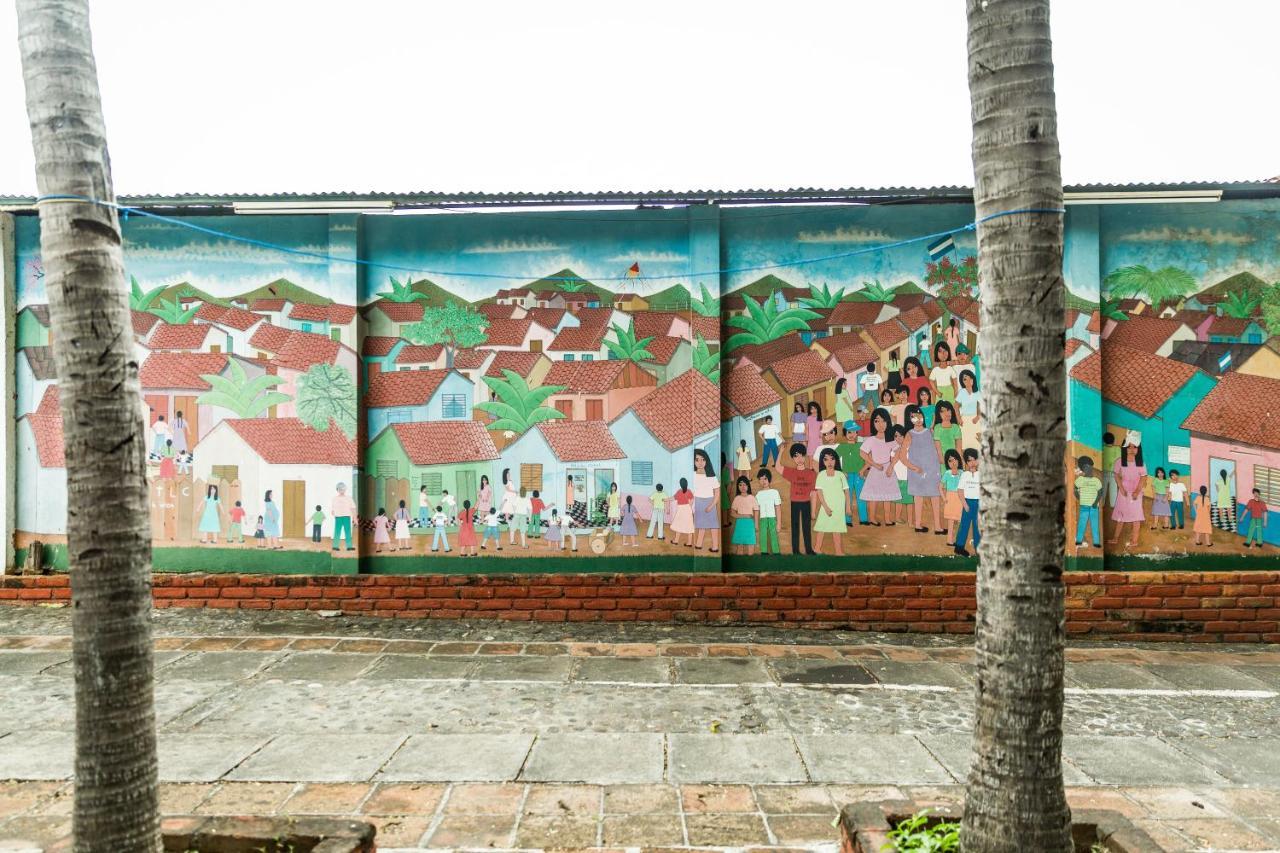 Casa Benjamin Linder Hotel Managua Exterior photo